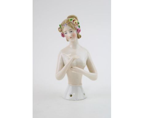 Goebel nude half doll of Fanny Elssler, 11cm tall.  Displays well, small chip to front of base.