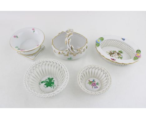 A collection of Herend porcelain to include weave baskets, a short vase and other baskets, largest 14cm diameter (5).  In goo