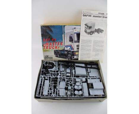 Italeri model of a DAF 95 Master Truck 1:24 Scale Echelle No 788.  Model parts appear to be complete.