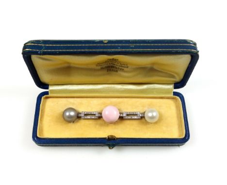 Of Royal interest: Mary, Princess Royal and Countess of Harewood, Marzo, Paris, Belle Epoque platinum brooch with central nat