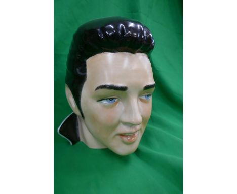 Ceramic Elvis head - Approx height: 27cm 