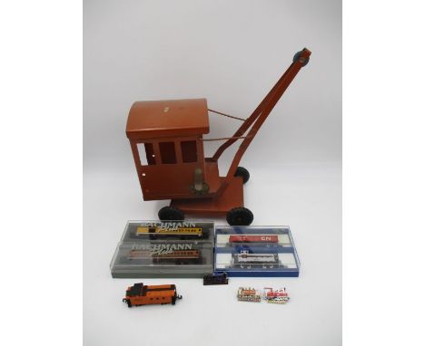 A collection of boxed Bachmann N Gauge model railway including a "Burlington" Steel Caboose locomotive, two coaches, Canadian