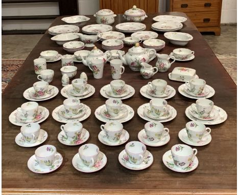 Spode Marlborough Sprays part dinner service approx 104 pieces including terrines, dinner plates, soup bowls, salt and pepper