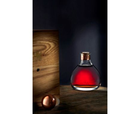 THE MACALLAN 1949 50 YEAR OLD DECANTER matured exclusively in Sherry butts, one of 900 bottled at cask strength in 1999, in C