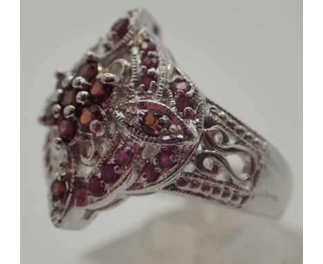 925 silver garnet and ruby fancy ring, size K/L