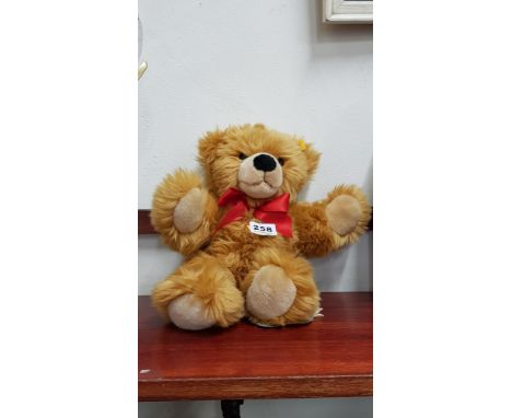 STEIFF BEAR - BOBBY