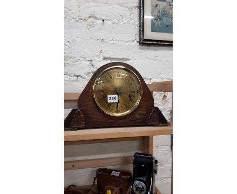 MANTLE CLOCK