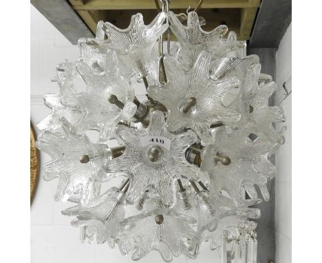ART DECO GLASS TULIP & CHROME CIRCULAR LIGHT FITTING 