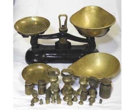KITCHEN BALANCE SCALES & QUANTITY OF BRASS CHURN & DUMP WEIGHTS 