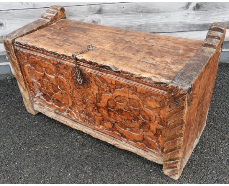 SPANISH CARVED TRUNK 25'X11'X15'