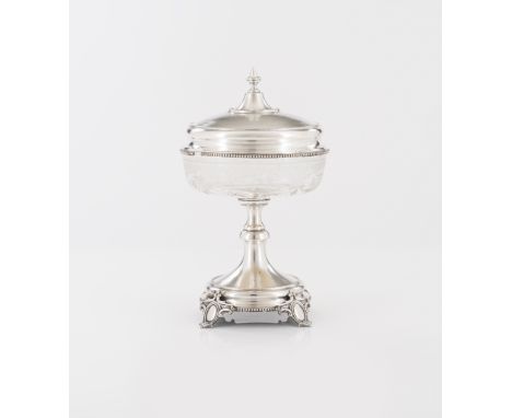A glass compoteEngraved glass.833 silver footPorto hallmark (1887-1937) and Maria da Silva maker's mark (reg. 1910)(minor sig