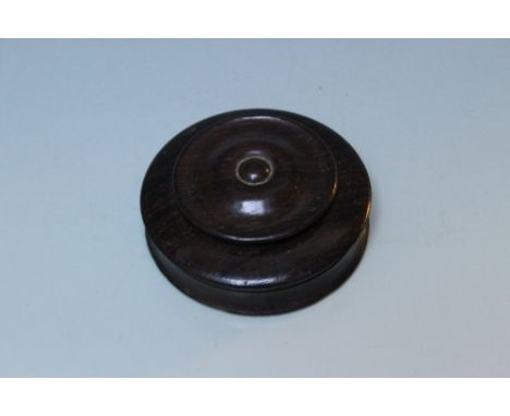 A REGENCY ROSEWOOD SNUFF BOX WITH MINIATURE PORTRAIT, in two sections, the lid lifting to reveal a portrait miniature of a ch