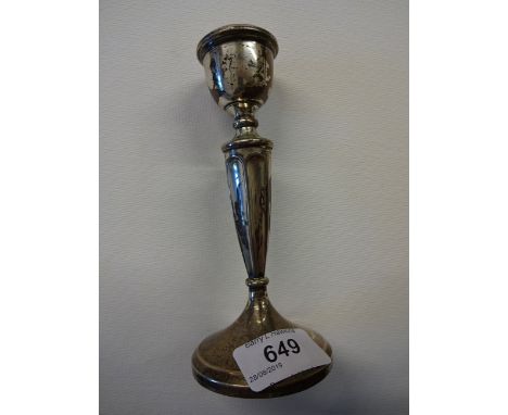 SILVER CANDLESTICK HALLMARKED 1921 OR 1946 GROSS 125g WOOD WEIGHTED BASE