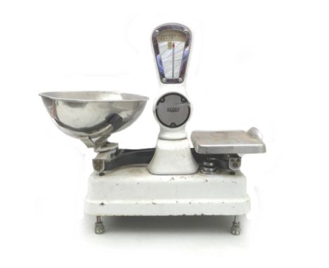 A set of vintage Avery shop scales, in white enamel finish, with original plates, overall 55 by 40 by 52cm high (including we