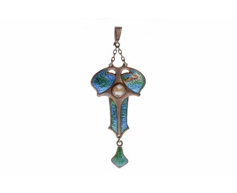 CHARLES HORNER ART NOUVEAU SILVER ENAMELLED PENDANTpierced and with sections of green to blue enamel, with an enamelled drop,