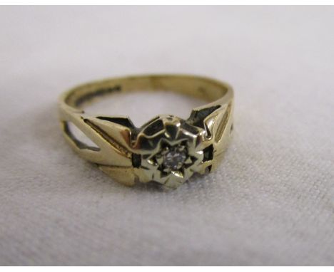 Gold diamond solitaire ring