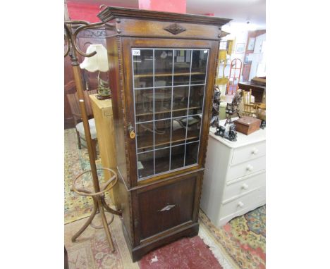 Oak leaded light bookcase -&nbsp;H=179cm W=71cm D=35cm&nbsp;