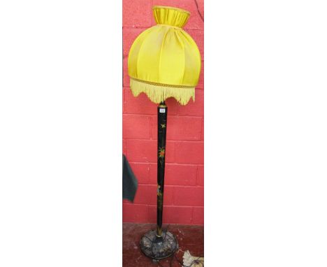 Black lacquered Chinese standard lamp