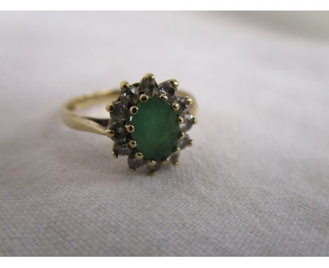 Gold emerald cluster ring