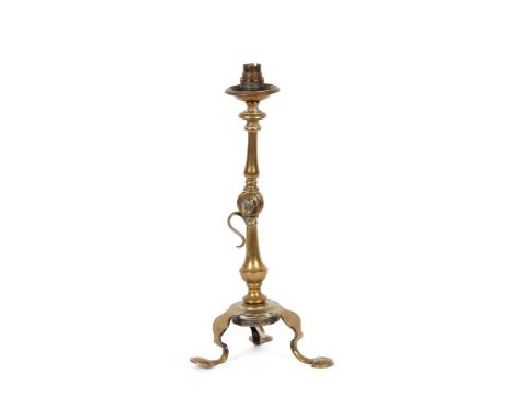 An early 20th Century brass adjustable table lamp, by Osler 32cm high