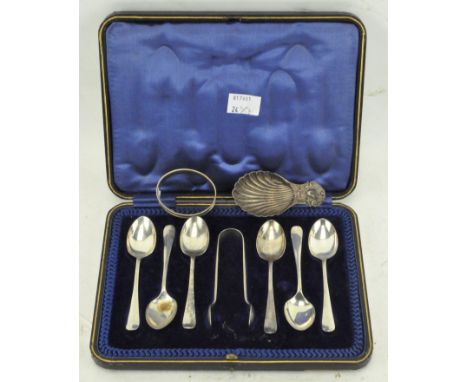 An Edwardian cased set of six silver teaspoons with matching sugar tongs, hallmarked Sheffield 1904 by Cooper Brothers &amp; 