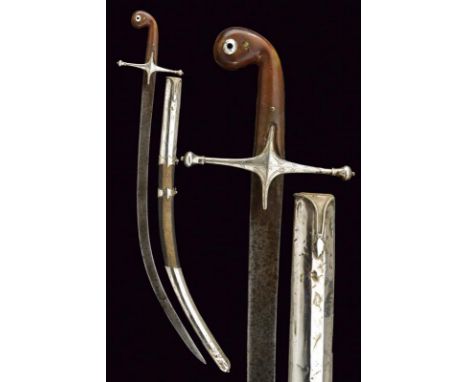 dating: First half of the 19th Century provenance: Turkey, Curved, flat, single-edged blade, probably in damask. Silver hilt 