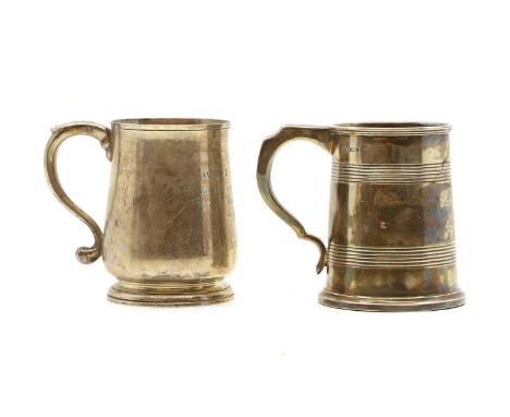 Two silver tankards, by Richard Comyns, London 1962, engraved 'WHITE MIGRANT Finished first and disqualified Royal Southern P