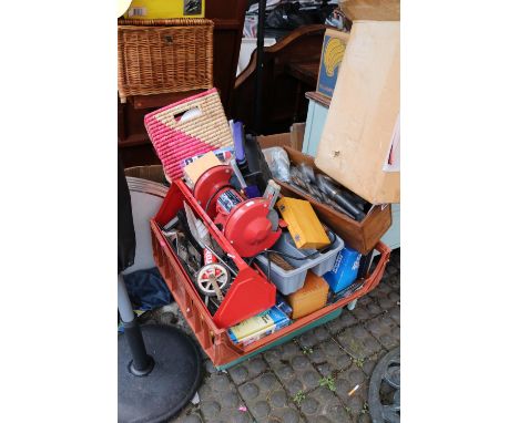 Large collection of assorted Tools to include Grinder, Tap &amp; Die etc 