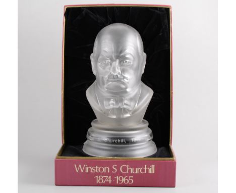 A Webb Corbett Crystal limited edition glass bust of Winston Churchill, modelled by Eric Griffiths, numbered 217/250, 27.5cm 