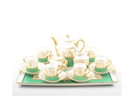 Porcelain tray and a complete coffee service serving six, by Richard Ginori porcelain, Item Ref. 251897, code GINPOMG, gold a