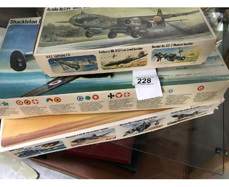 6 boxed Frog aeroplane model kits 1:72 scale believed to be complete