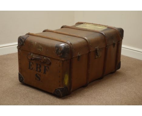 20th century canvas and wooden bound travelling trunk, W94cm   Condition Report   Click here for further images, condition, a