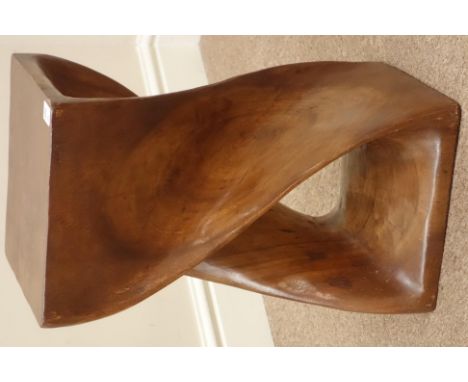 Hardwood twist lamp stand, 28cm x 28cm, H51cm   Condition Report   Click here for further images, condition, auction times & 