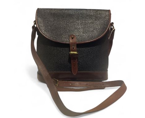 Mulberry Handbag – Binocular Bag  Black and Branston, Scotchgrain leather crossbody bag with brown leather detailing on edgin
