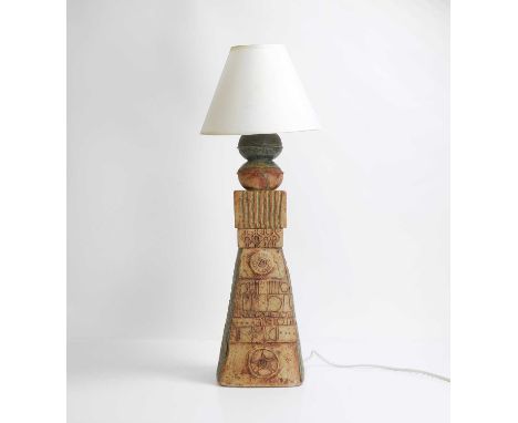 ▲ Bernard Rooke (b.1938), a stoneware table lamp, throughout with incised decoration, impressed 'ROOKE', fitted with a white 