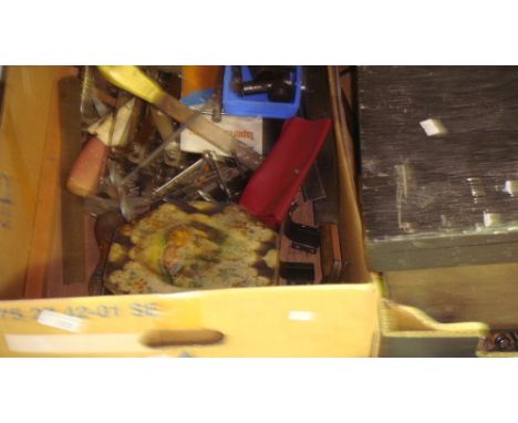 2 x boxes of vintage tools and oddments