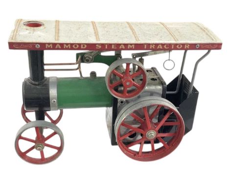 MAMOD; a steam tractor traction engine, with original pamphlet, height 17cm, length 25.5cm.