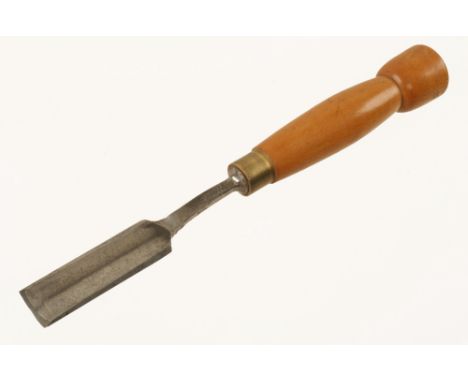 A little used 7/8" sash scribing gouge with shapely beech handle G++
