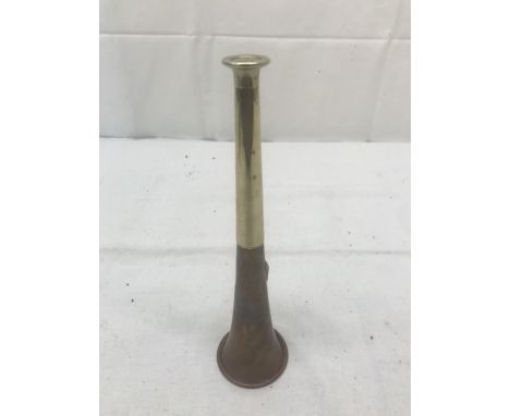 A novelty Dunhill lighter in the form of a hunting horn