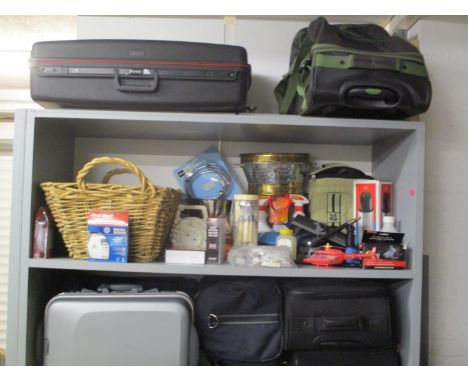 Mixed household items to include alarms, baskets ans cups 
