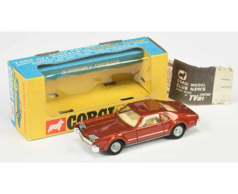 Corgi Toys 276 Oldsmobile Toronado - Metallic Brown, cream interior, grey plastic tow hook, "Golden Jacks" Take off wheels - 