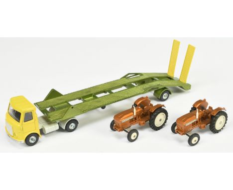 Dinky Toys Pre-Production 930 AEC Tractor Transporter with factory colour trial Trailer - Yellow cab unit with pale grey chas
