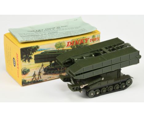 French Dinky Toys 883 Military Char AMX Bridge Layer - Drab green including rollers with black rubber tracks - Excellent (cou