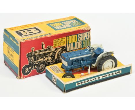 Britains 9527 Ford 5000 Super Major Tractor - Blue body, Grey plastics&nbsp; - Fair with separate Air filter and exhaust stac