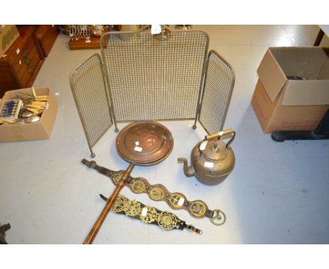 Copper bed warming pan, brass spark guard, copper coal bucket, kettle and two sets of horse brasses