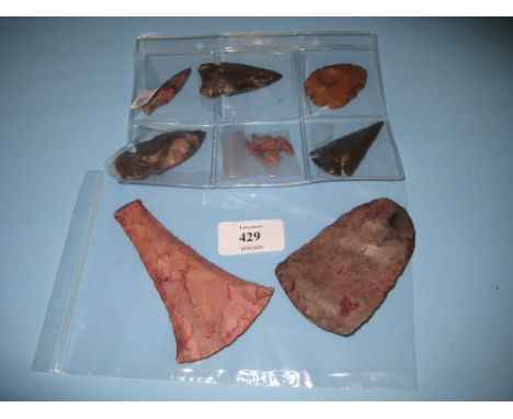 Small collection of various reputedly African flint tools and arrowheads etc.
