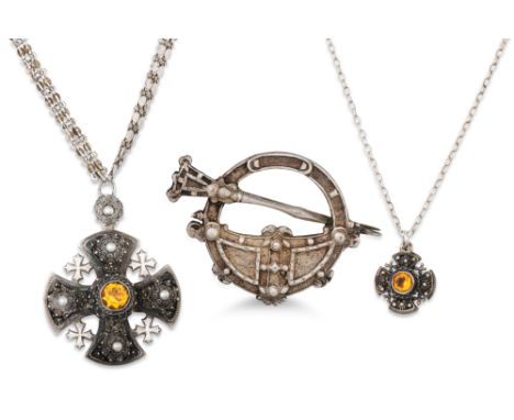 A JERUSALEM CROSS, stamped silver 850 on unmarked chain, set with gemstone to centre with matching pendant and a cast white m