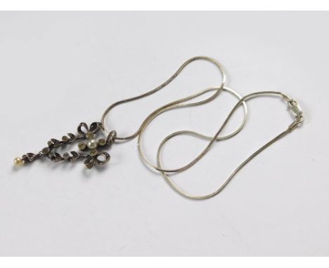 FRENCH-STYLE PENDANT. A French-style Belle Epoque paste & faux pearl pendant drop on modern silver chain. Length of drop 4.7c