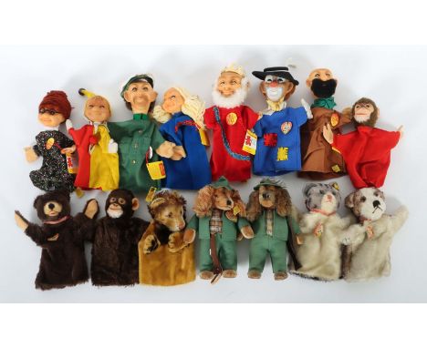 Handpuppen und WaldilisSteiff, 8 x Kasperlefiguren mit Kunststoffköpfen: Kasperle und Jungkasperle, Großmutter, König, Prinze