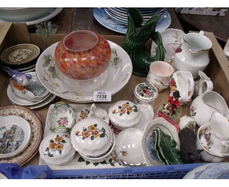 A quantity of miscellaneous china and glass to include; a Franconia bowl, Wade pin dishes, Royal Worcester trinket dishes, dr